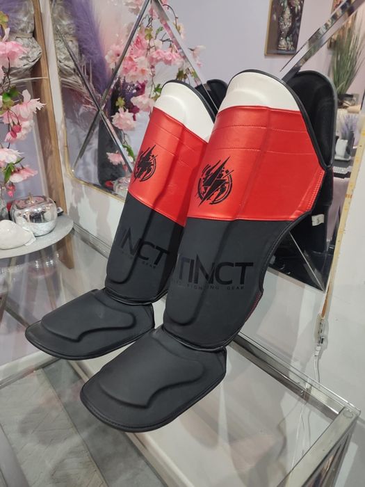 Nagolenniki ochraniacze piszczeli stopy L