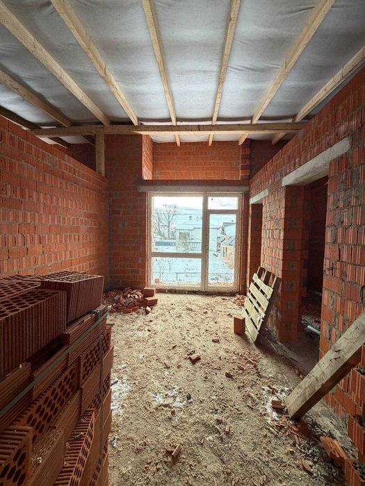 Продаж котеджу в Брюховичах. Без комісії