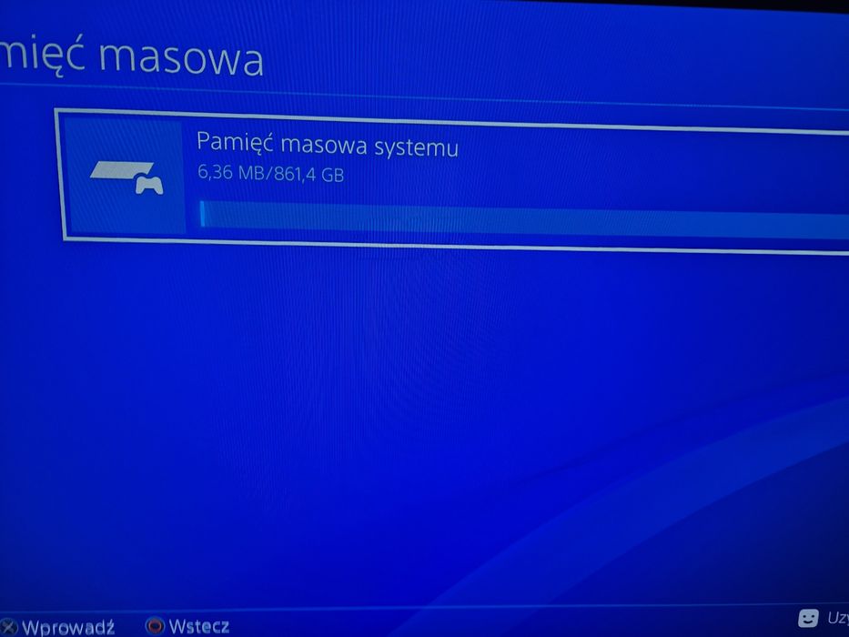 PS4 Pro 1TB + Pad + Stacja Ładująca + Tekken 7