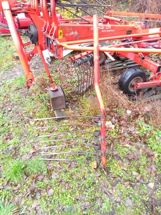 Zgrabiarka karuzelowa Kuhn GA 4121 Masterdrive
