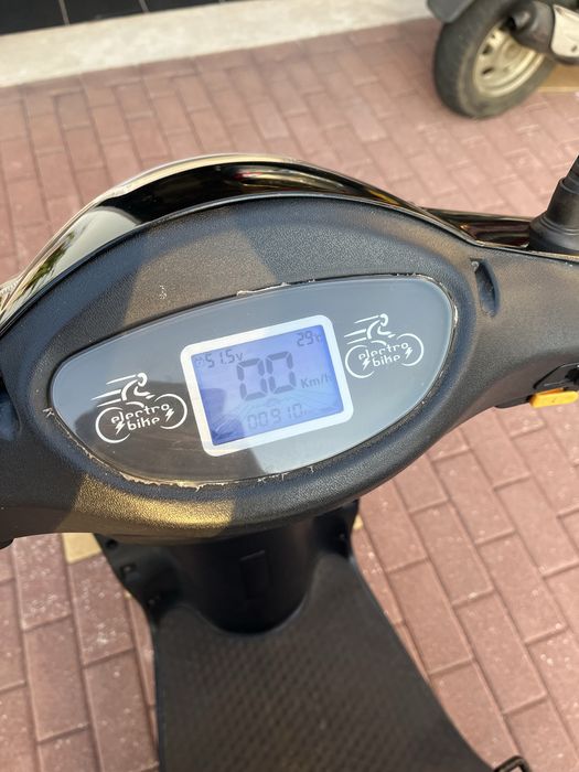Triciclo Eletrico para mobilidade reduzida