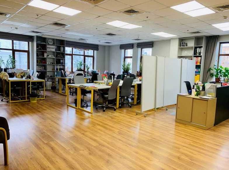 Комерційна нерухомість за адресою вул. Замковецька (площа 3700 м²) - Atlanta.ua - фото 3