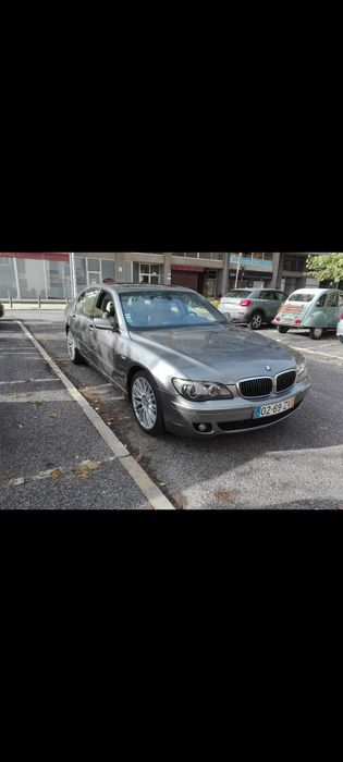 400 cavalos Oportunidade BMW SÉRIE 745D NACIONAL FUll extras aceito retoma