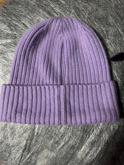 Зимняя сиреневая шапка универсал