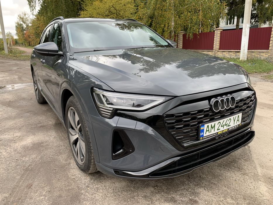Audi Q8 E-tron Premium 114Квт