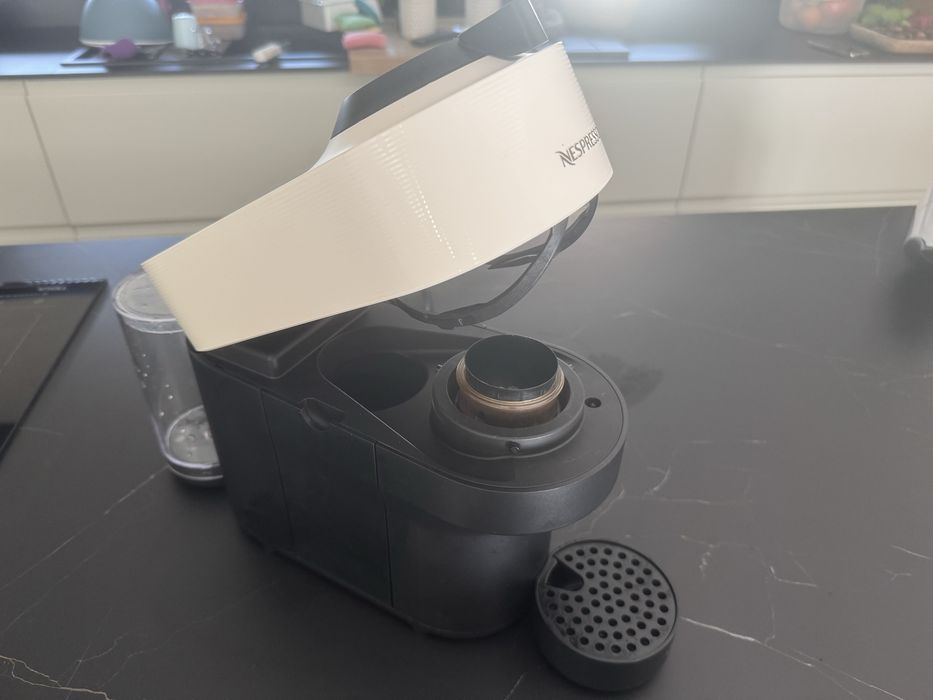 Maquina Cafe Nespresso Vertuo