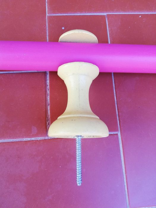 Varão rosa para cortinado