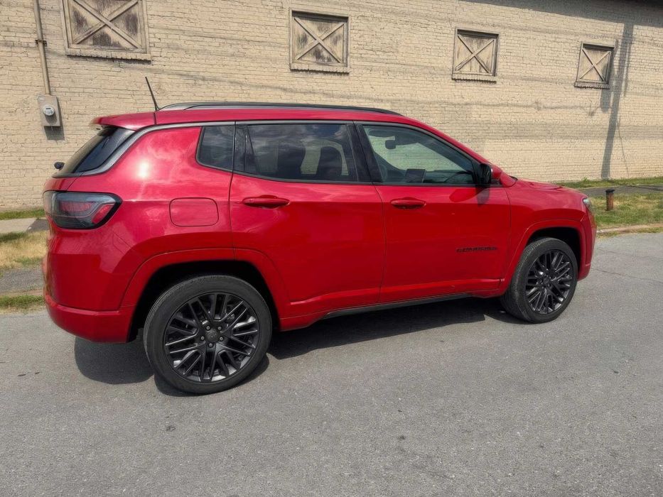 Jeep Compass      2022