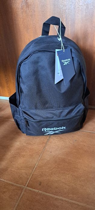 Plecak reebok czarny  z 3 przegrodkami