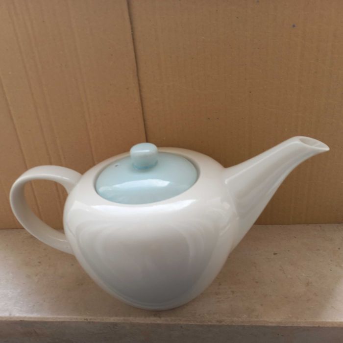 Bule de porcelana fina NOVO