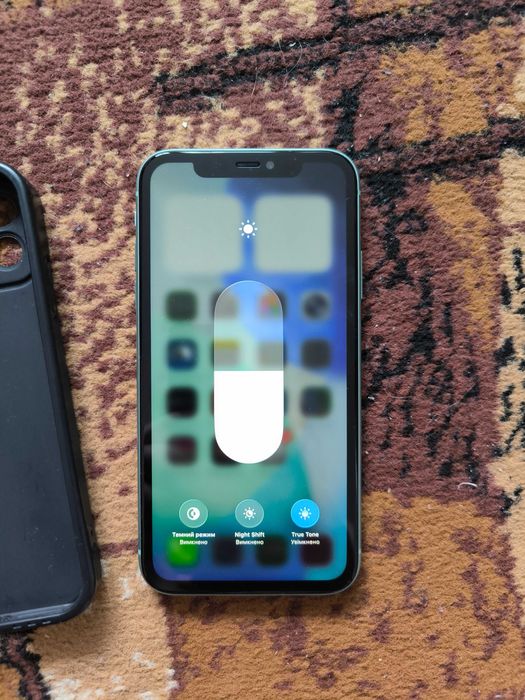 iPhone 11 64 Green Neverlock