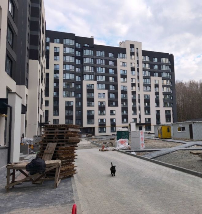 Продаж 1к квартири, 52 кв.м, вул. Львівська