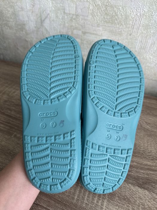 Шльопанці крокси crocs оригінал