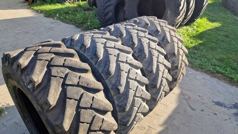 12.5-20 12.5/80-20 340/80-20 335/80r20 Solideal Camso 12PR 60%