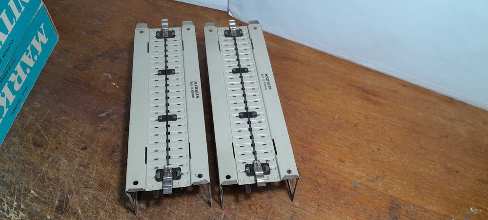 Ponte metálica Marklin c/ vários troços retos/curvos nas cx. originais