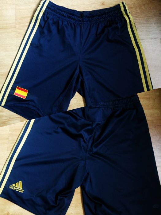 Spodenki sportowe Adidas, Spain