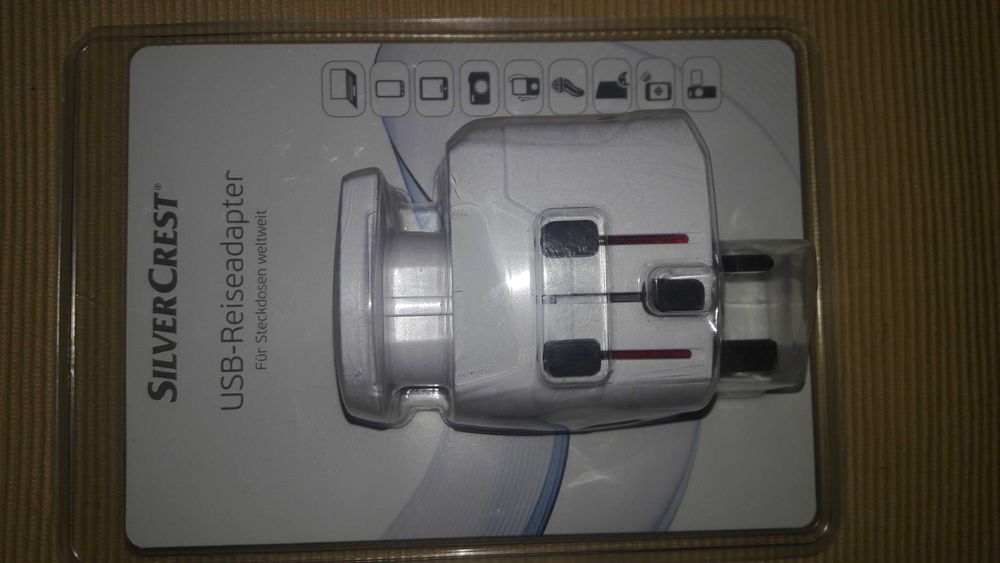 Сетевой адаптор для путешествий новый