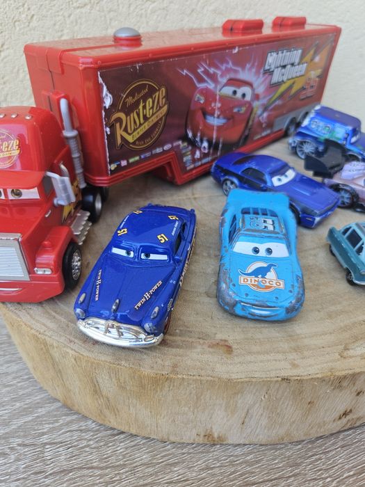 Disney Pixar Cars Mack Super Track Playset + Diecast Cars Lot