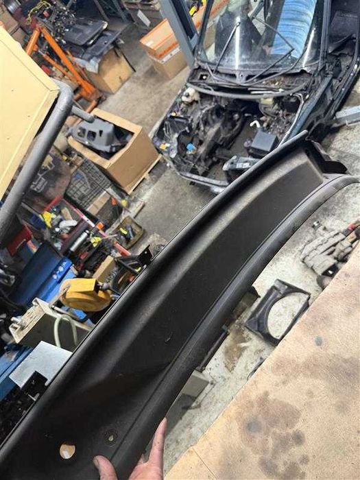 Range Rover L322 Forras Pilar A