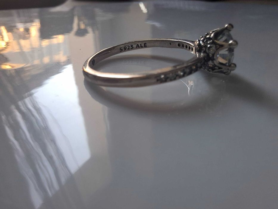 Каблучка Pandora