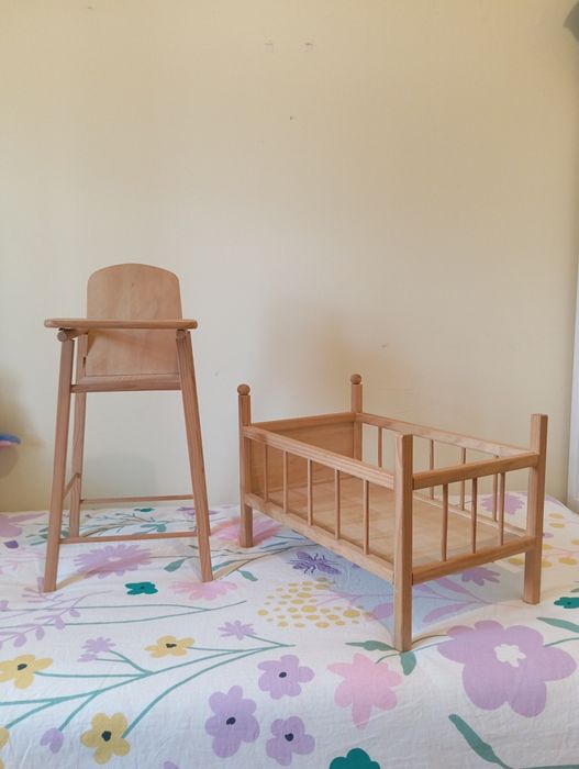 Berço e Cadeira para Bonecas