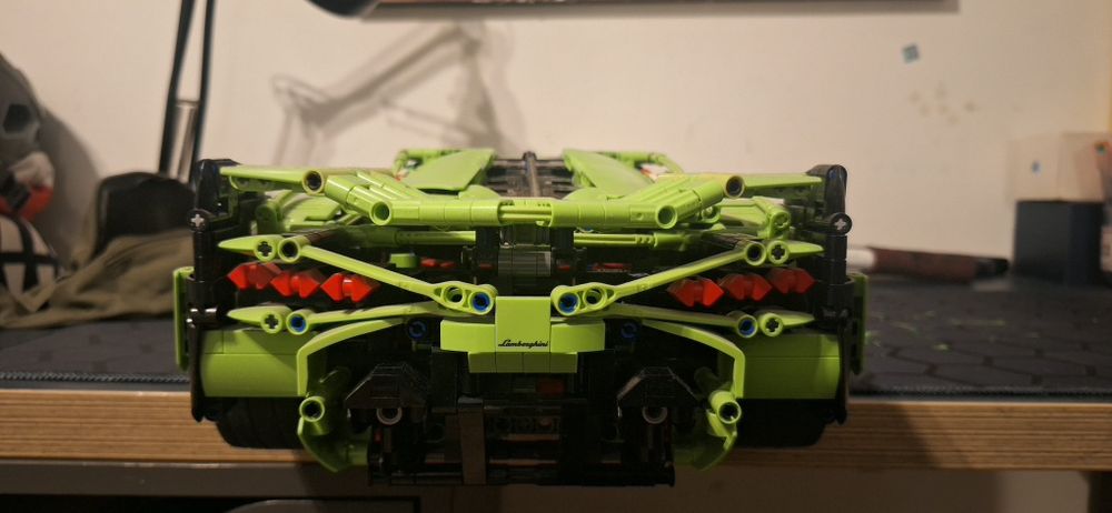 Lego technic Lamborghini Sian