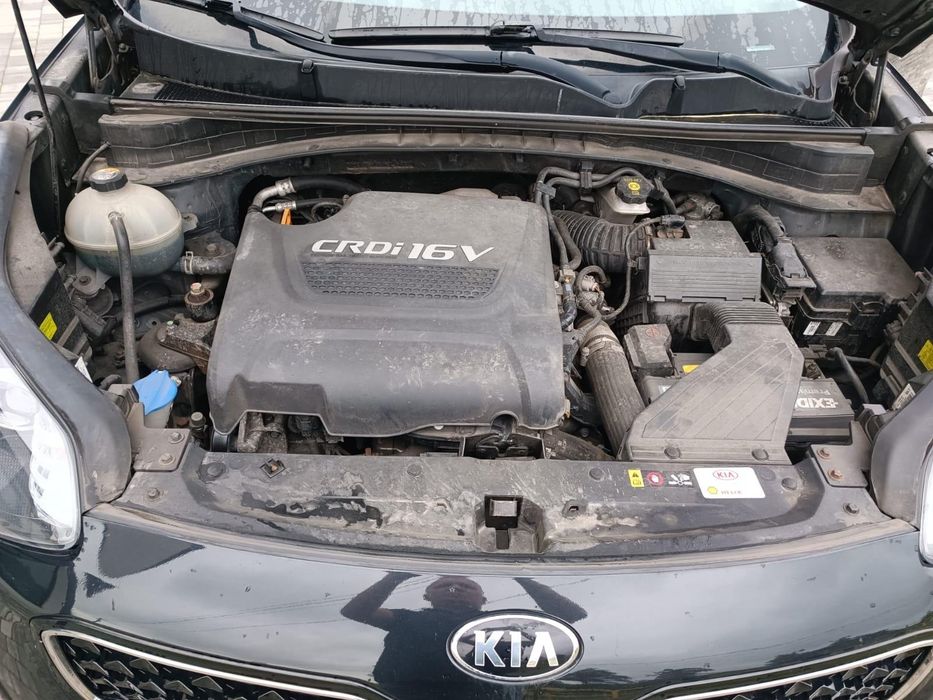 *Kia Sportage   *2.0 CRDi *4×4  *Euro6 *Navi *Kamera  *Full Led