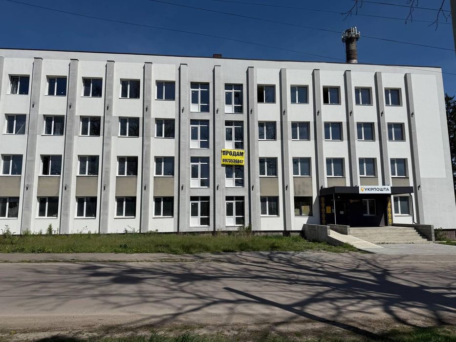 Продам 1-кімнатну квартиру в Новобудові ! Великий Олексин! 1 - поверх!