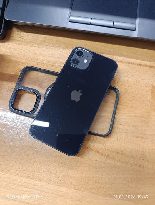 iPhone 12               ...