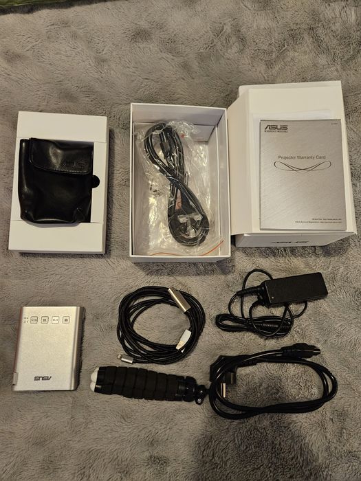 Projektor rzutnik Asus zenbeam E1