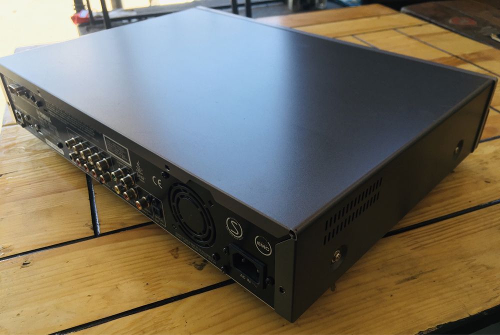 СРОЧНО!!!Blue-Ray плеер Yamaha BD-A1010 под восстановление