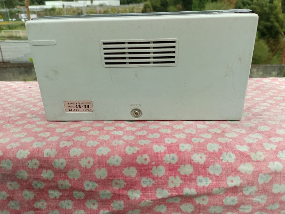 Radio portátil antigo