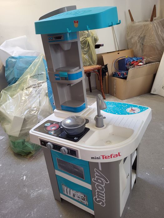 Kuchenka Smoby z garnuszkiem