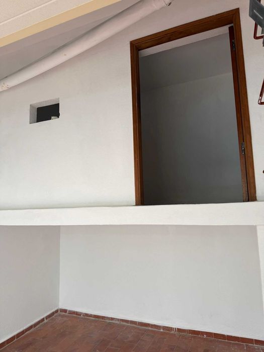 Garagem para Arrendamento - Faro