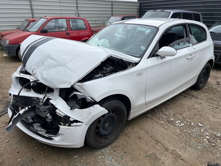 BMW 1 E87 E81 (Alpinweiss 300) drzwi błotnik zderzak lampa klapa części