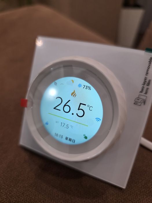 Термостат Tuya WIFI білий, кольоровий екран