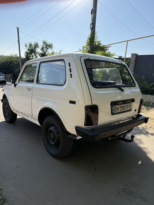 Продам Lada Niva тайга полный привод