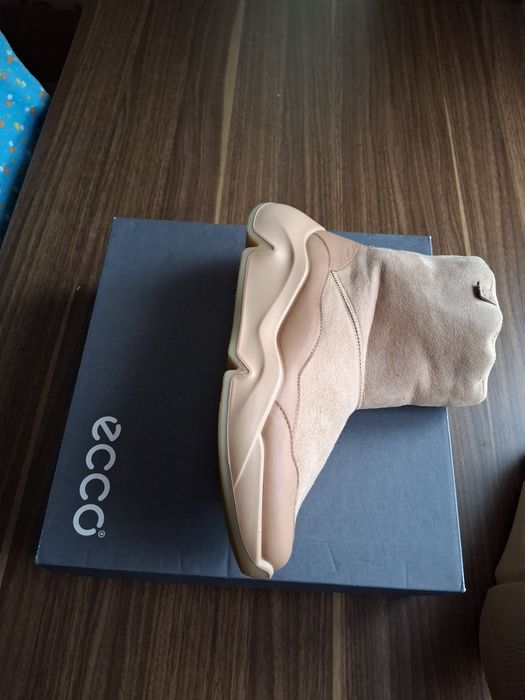 Нові чоботи ECCO, р.40