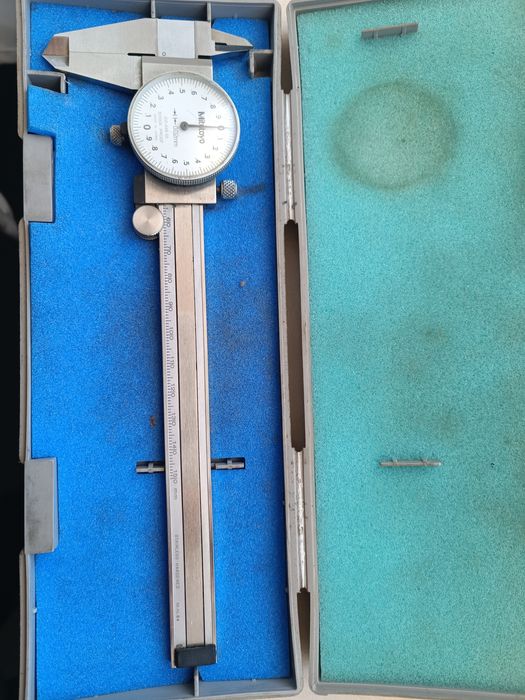 Peclise antigo em bom estado