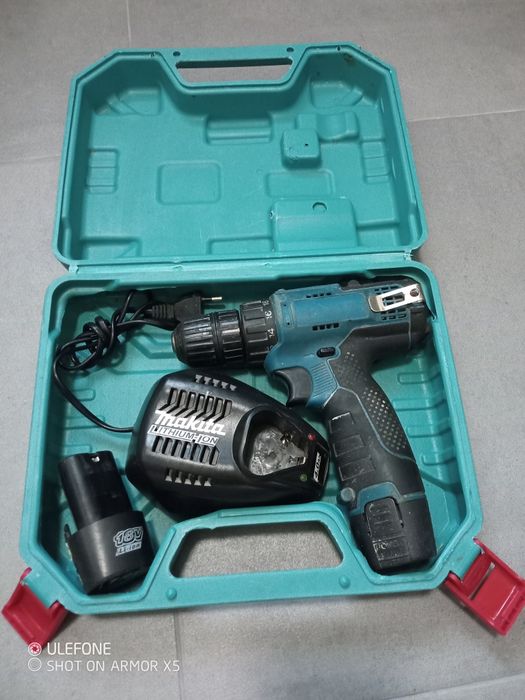 Шуруповерт китайчик