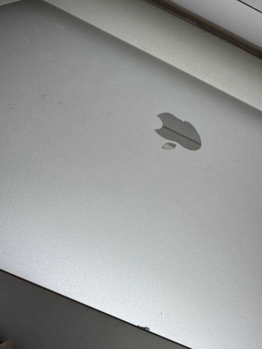 MacBook Pro 13-inch, 2017, 8Gb - 640Gb