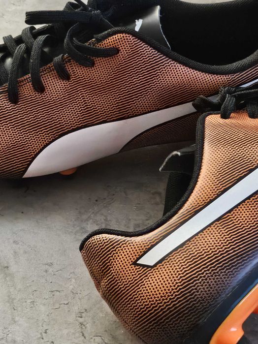 Korki piłkarskie Puma rozmiar 42,5