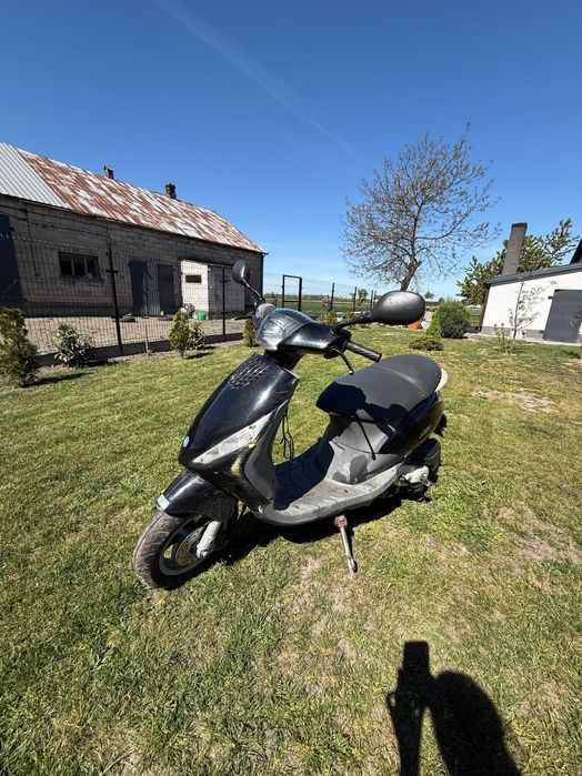 Skuter Piaggio C25