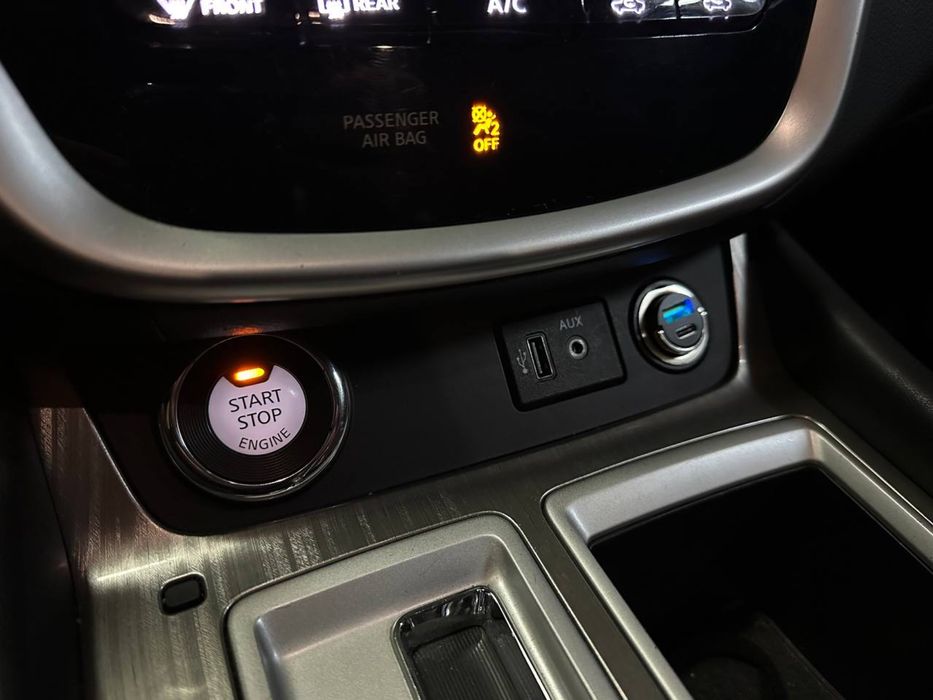 Nissan Murano 2018 не крашен