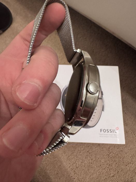 Смарт годинник Fossil Q