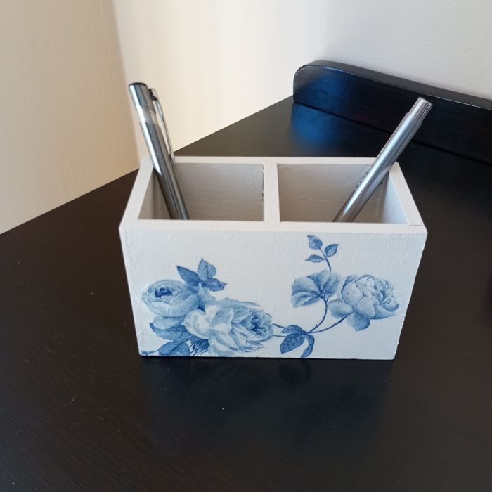 ręcznie ozdabiany pojemnik na długopisy/ przybornik retro vintage