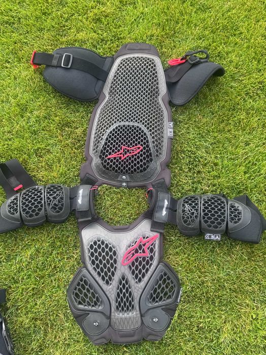 Панцир кросовий Alpinestars A-6 Chest Protector L