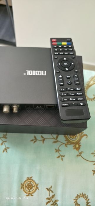 Box Mecool K7 Hibrid