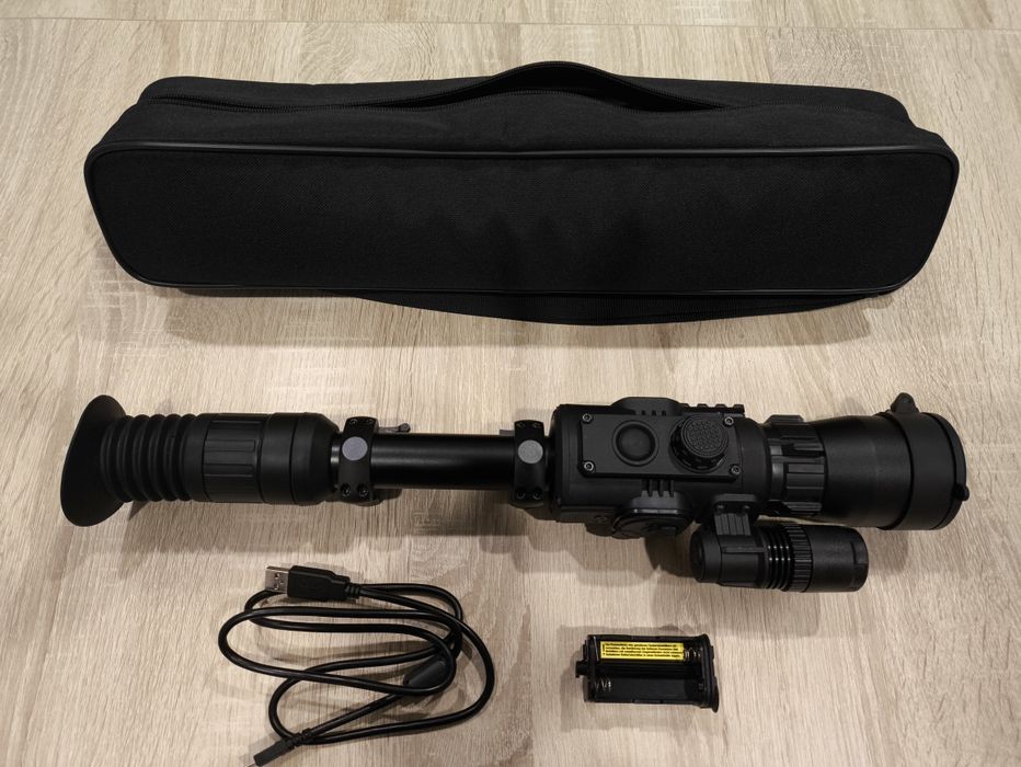 YUKON PHOTON RT mira noturna