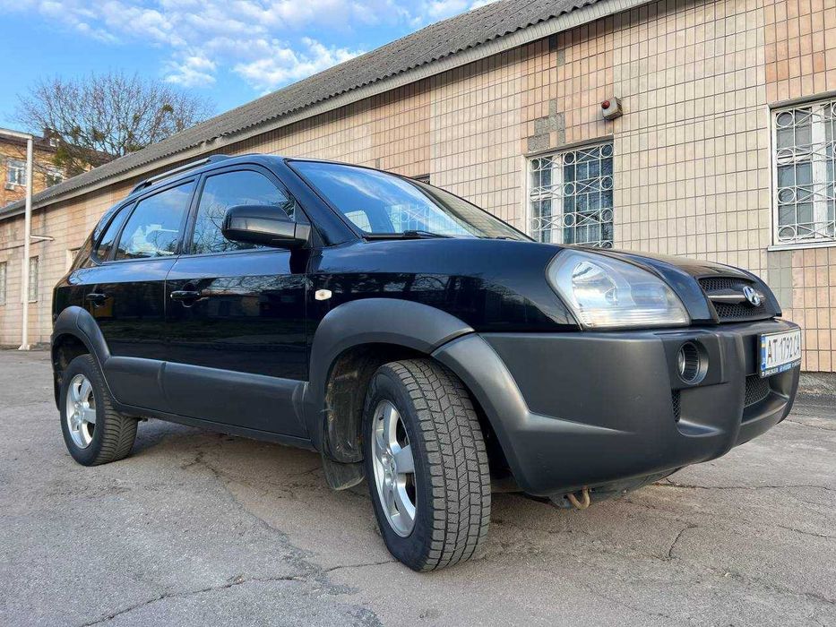 Продаю Hyundai Tucson 2008